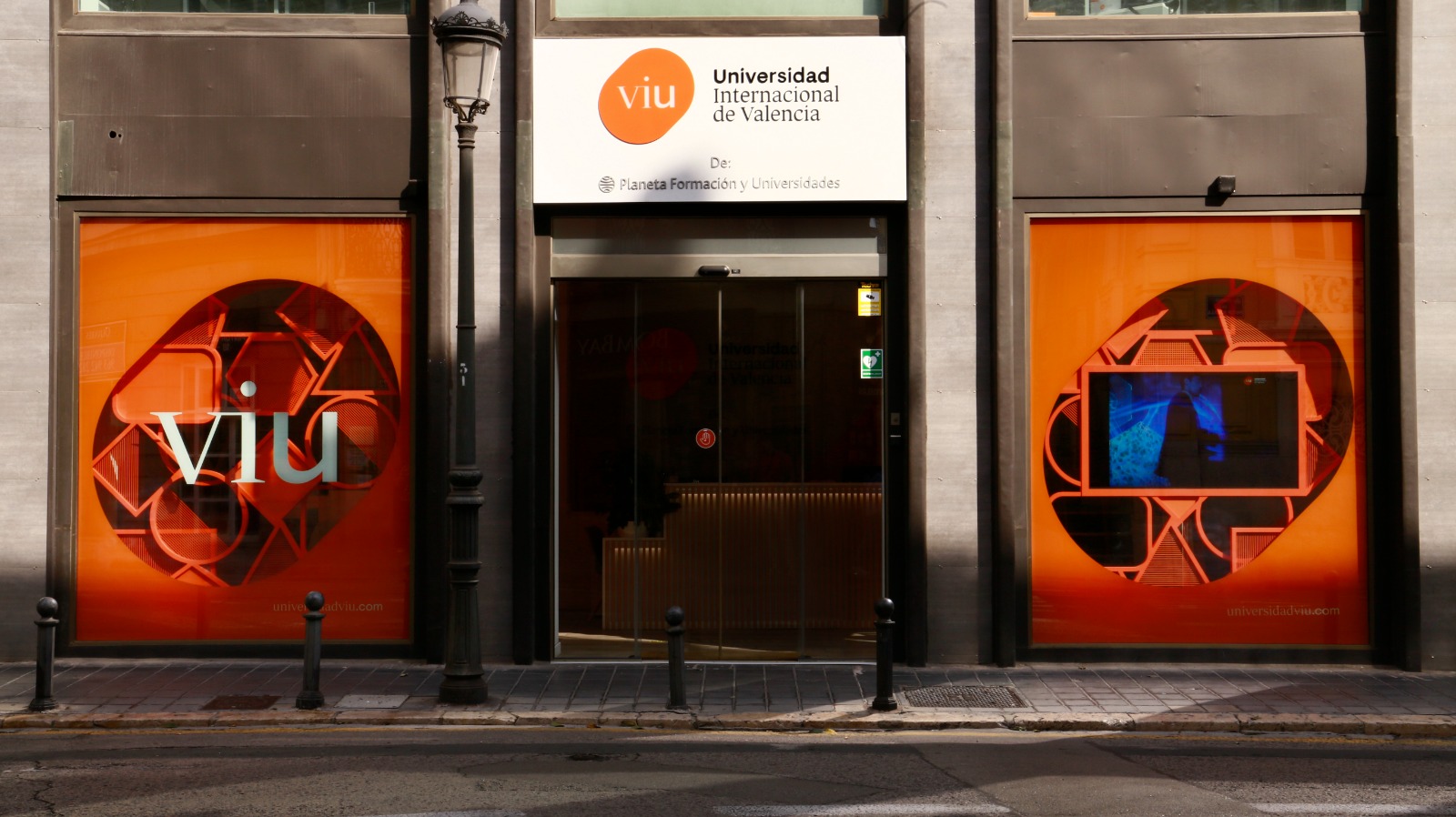 Facultad de Artes, Humanidades y Comunicación