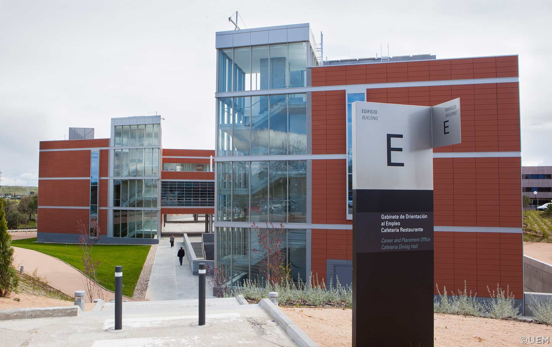 Escuela de Arquitectura, Ingeniería, Ciencia y Computación