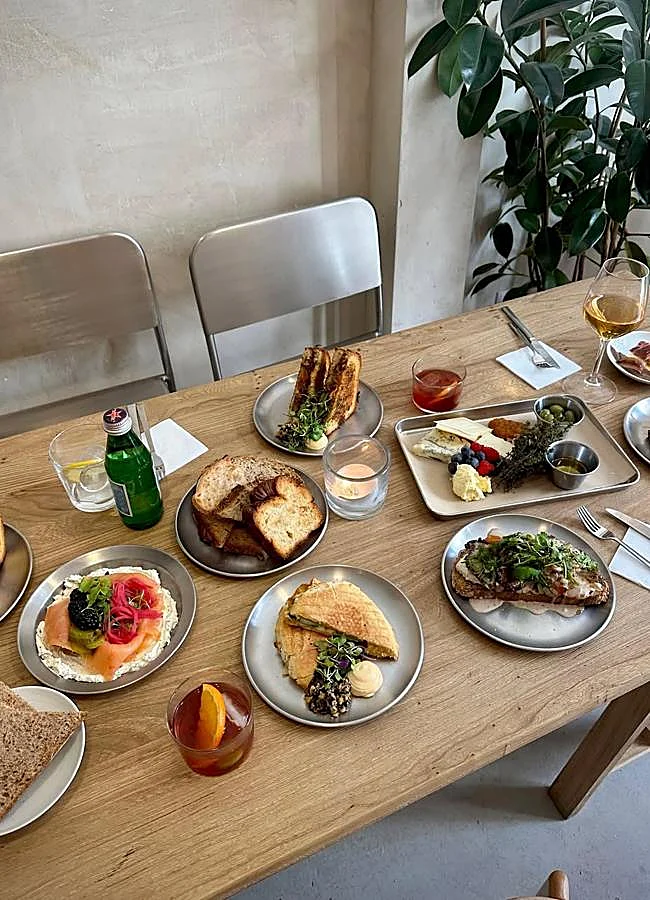 Excelente gastronomía y comercio local