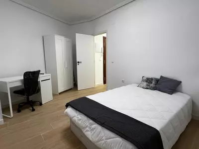 FR Carrer de Campoamor