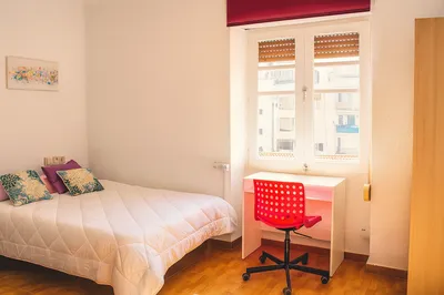 FR Carrer de Peris Brell