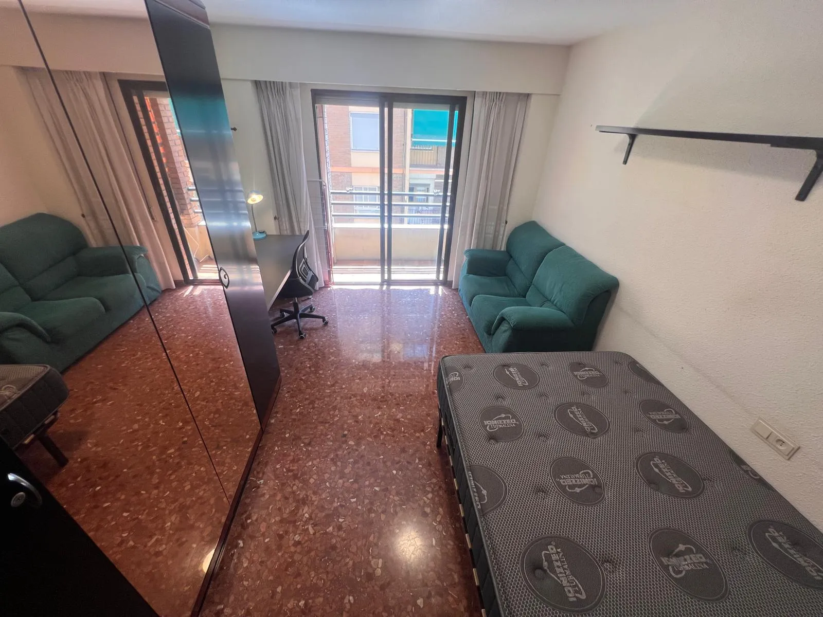 Apartment room en València
