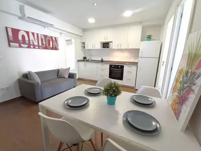 FL Berenguer Mallol, Valencia