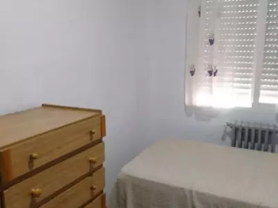 Apartment room en Granada