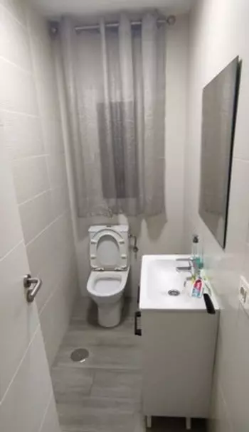 Apartment room en Granada