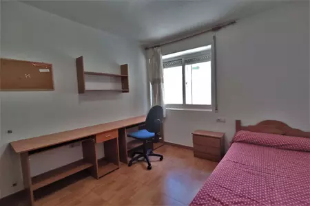 Apartment room en Granada
