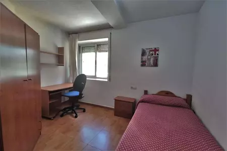 Apartment room en Granada