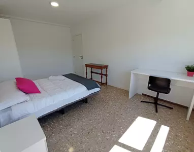 FL Calle Santos Justo y Pastor