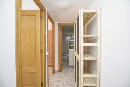 Apartment room en Badalona