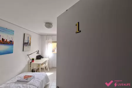 FR Calle Avión Cuatro Vientos