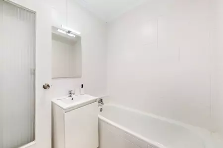 Apartment room en VALENCIA