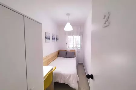 FR Calle Julio Moreno Dávila