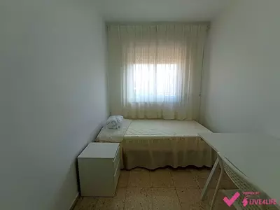 FR Calle Avión Cuatro Vientos